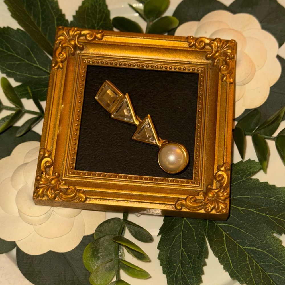 VTG Gold Pearl Crystal Geometric Brooch - Picture 4 of 11